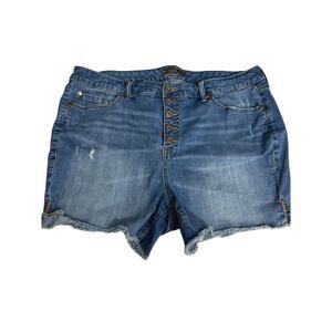 Torrid Denim Shorts Size 20 Exposed Button Fly Medium Wash Cut Off Raw Hem Pinup